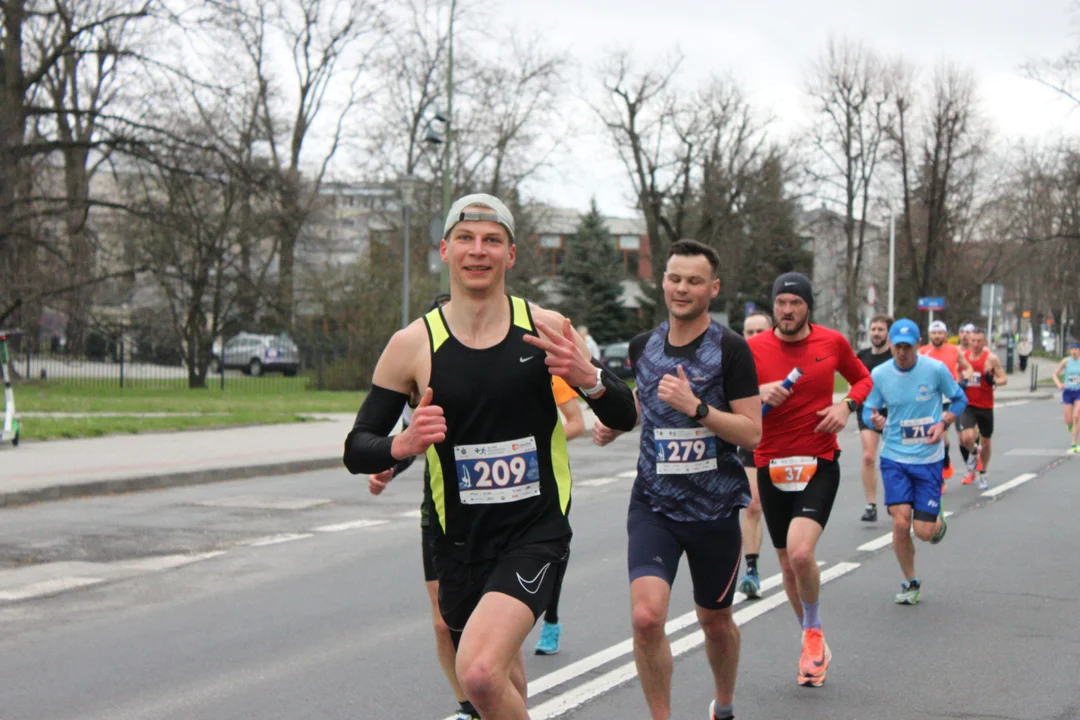 16. PKO Półmaraton Rzeszowski za nami. 1700 biegaczy na ulicach Rzeszowa