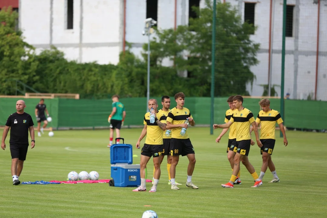 Trzecia liga, grupa IV: Siarka Tarnobrzeg - Świdniczanka Świdnik