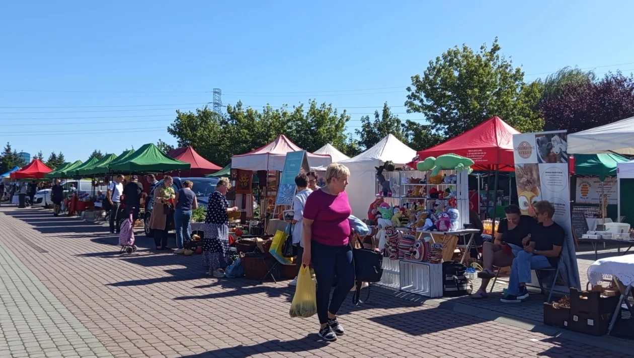 Rzeszowianie tłumnie odwiedzili bazar