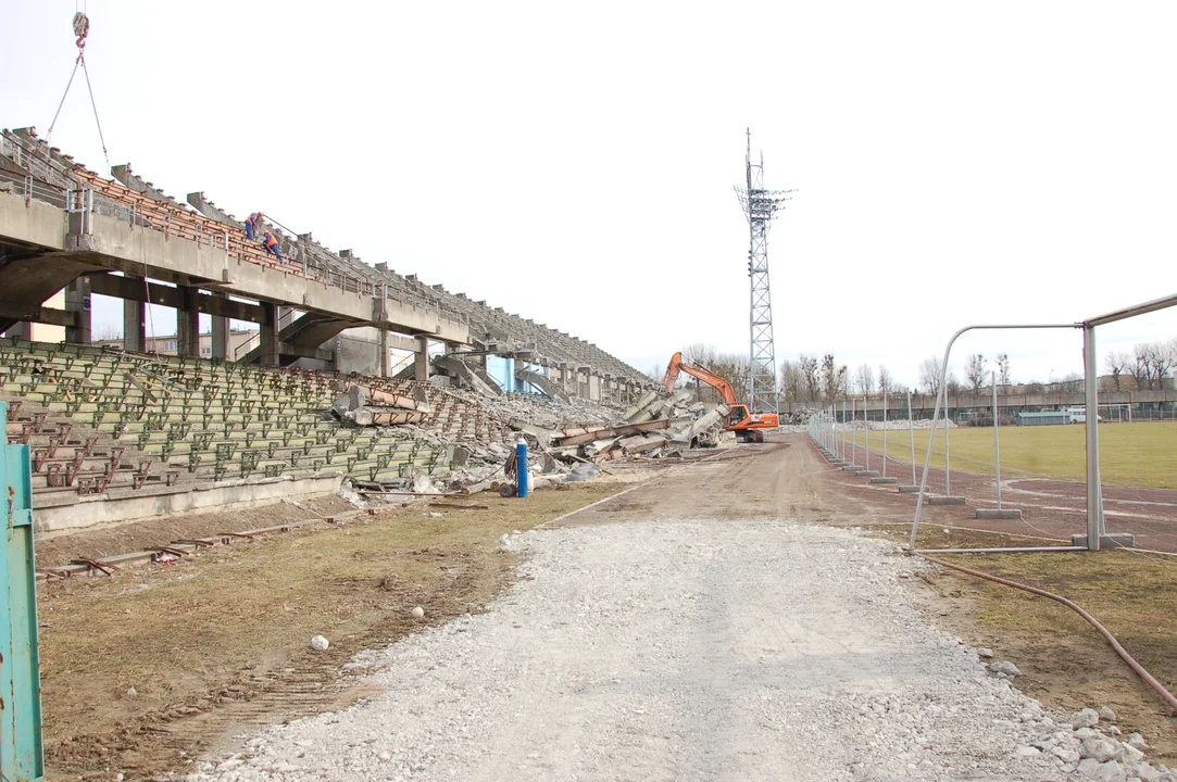 Rozbiórka starego i budowa nowego Stadionu Miejskiego w Mielcu