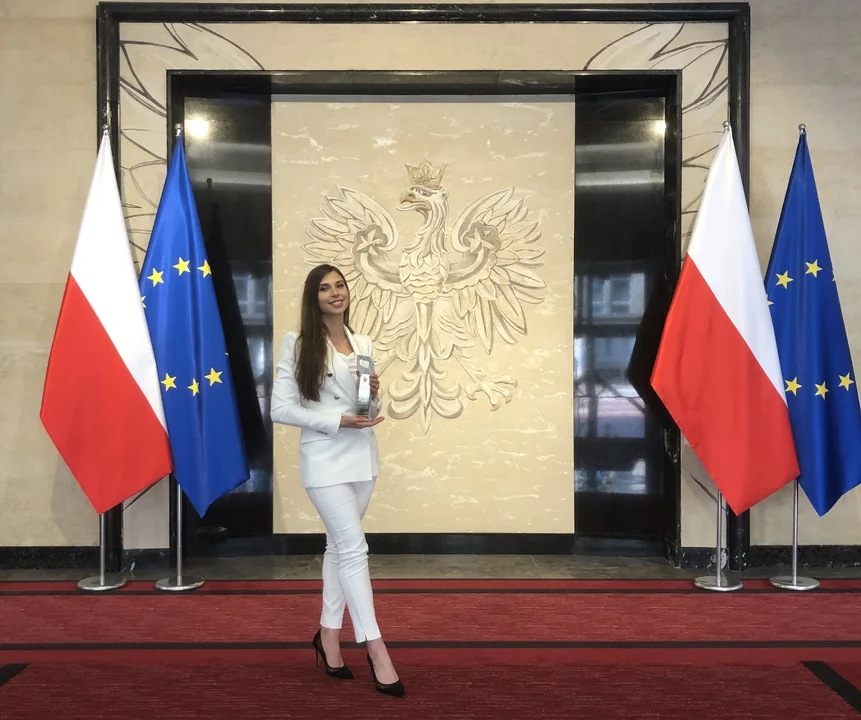 Aleksandra Ledwójcik z Kolbuszowej z nagrodą ministra za pracę magisterską. Znalazła się wśród 11 najlepszych studentów w Polsce. - To niesamowite uczucie - mówi w rozmowie z Korso [ZDJĘCIA] - Zdjęcie główne