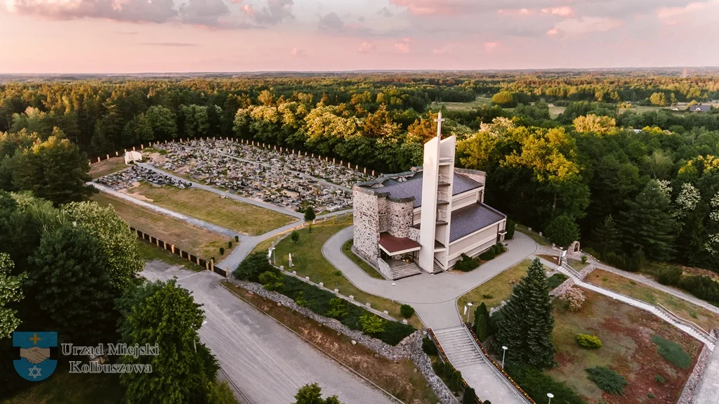 Zobacz piękne ujęcia wsi Przedbórz w gminie Kolbuszowa z lotu ptaka [ZDJĘCIA] - Zdjęcie główne