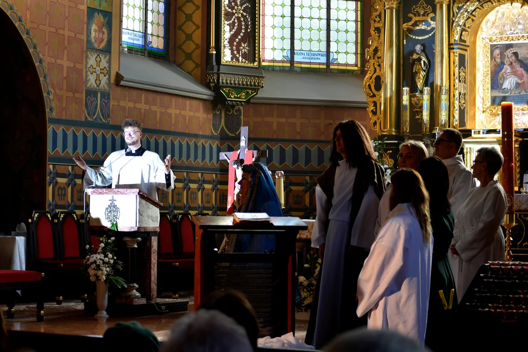 spektakl pt. „Tajemnica Eucharystii”