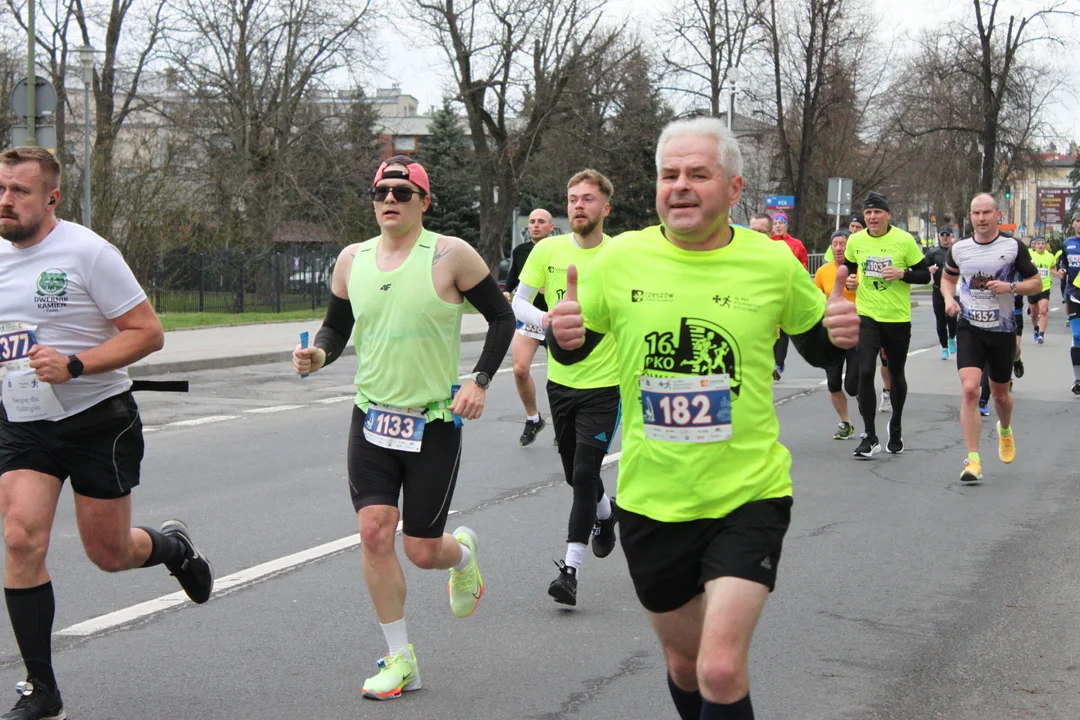 16. PKO Półmaraton Rzeszowski za nami. 1700 biegaczy na ulicach Rzeszowa