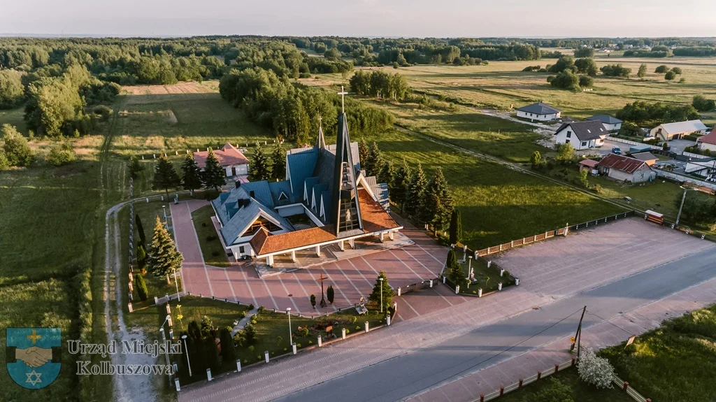 Domatków w gminie Kolbuszowa widziany z góry. Dowiedz się kilka historycznych faktów dotyczących sołectwa [ZDJĘCIA] - Zdjęcie główne