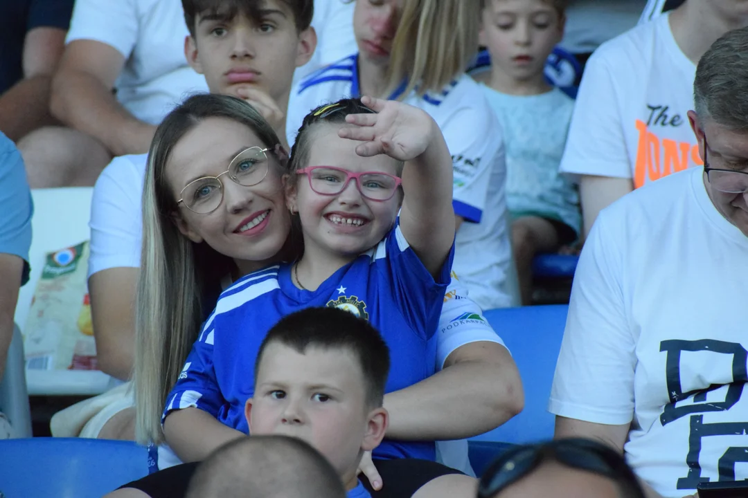 Cały stadion na Solskiego