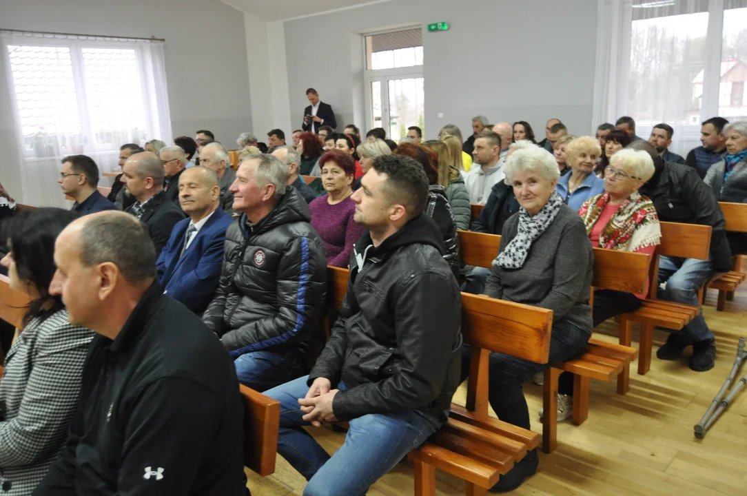 Poseł Kapinos odpowiada na pytania mieszkańców Gminy Przecław