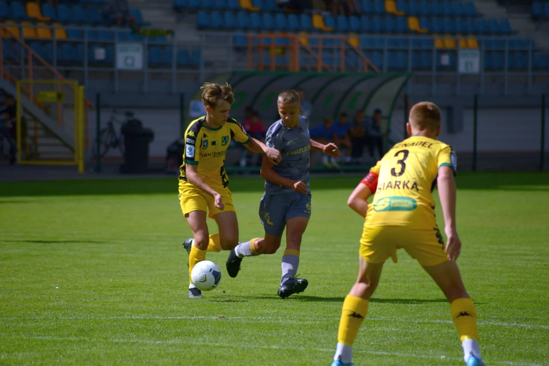 Centralna Liga Juniorów U-15: Siarka Tarnobrzeg - Stal Rzeszów 0:2