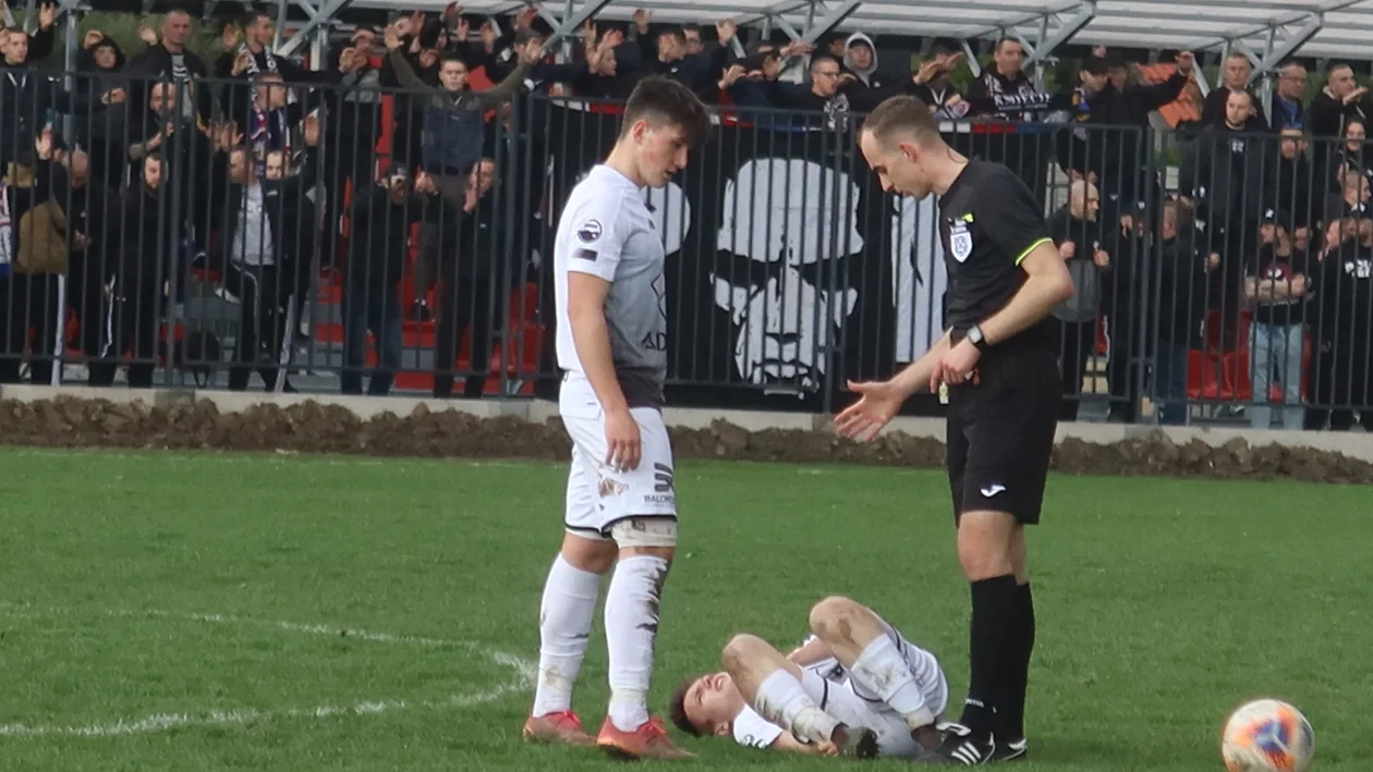Korona Rzeszów znów zwycięska! Wysoka wygrana u siebie [ZDJĘCIA]