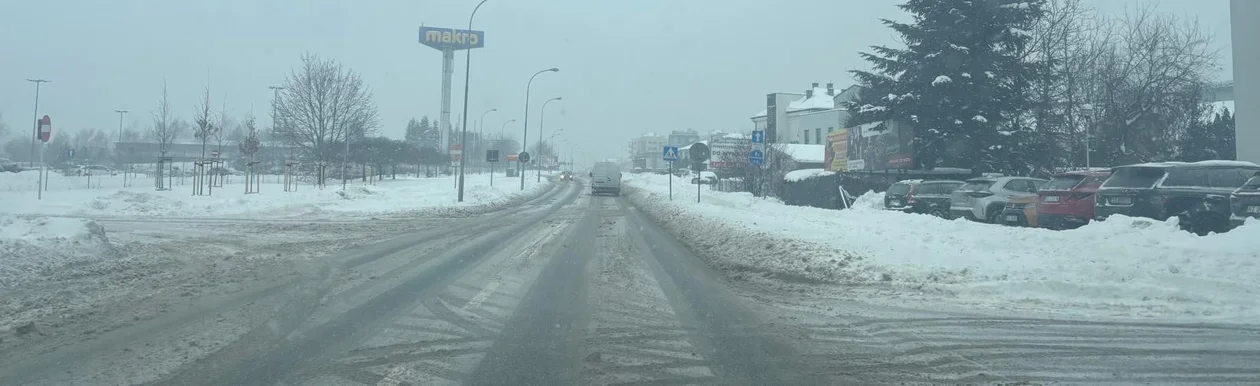 Intensywne opady śniegu w Rzeszowie