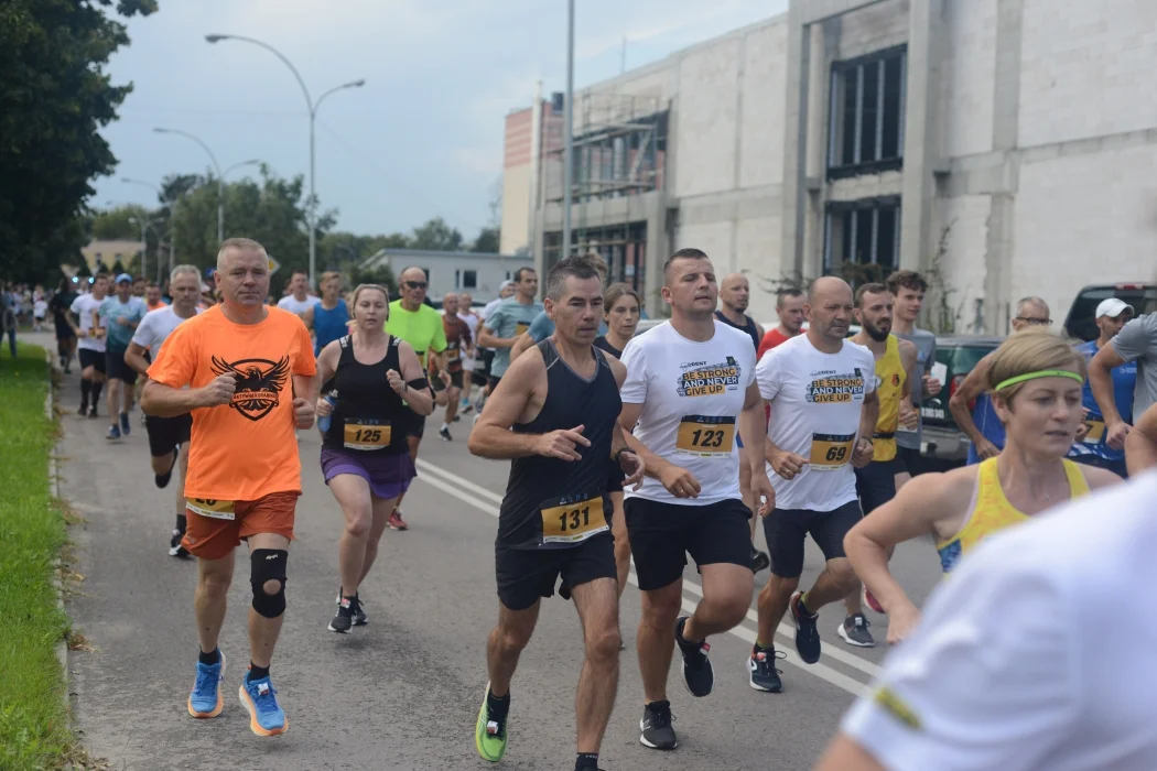 Jubileuszowa "Gorzycka 5-tka". Ponad 160 biegaczy na ulicach Gorzyc