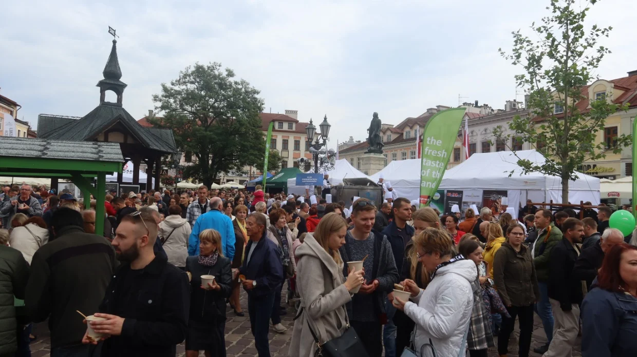 Drugi dzień festiwalu "Karpaty na Widelcu". Robert Makłowicz docenił Rzeszów [ZDJĘCIA, WIDEO]