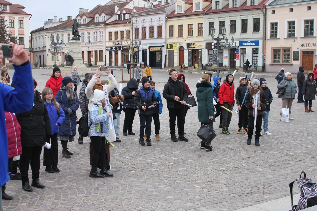 Nazywam się Miliard w Rzeszowie - zatańczyli na Rynku przeciwko przemocy