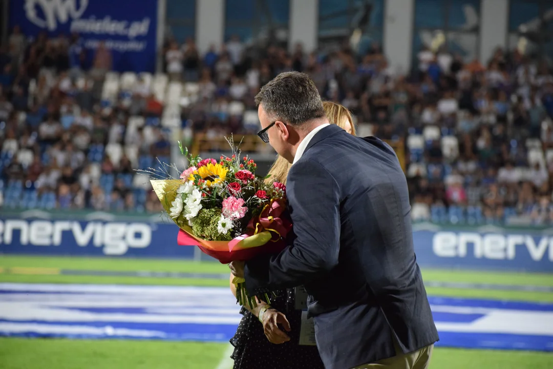 Kasia Zdziebło nagrodzona na stadionie