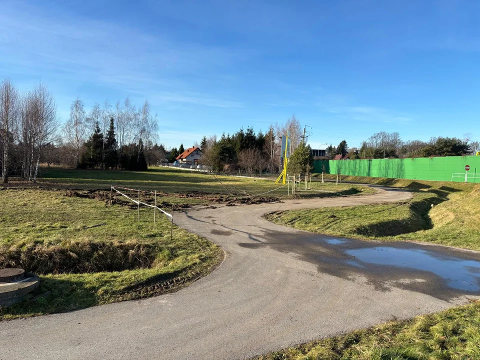 Tak wygląda miejsce zdarzenia po wypadku na rondzie Kuronia w Rzeszowie