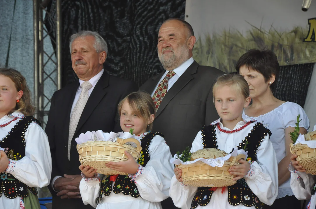 Tak było na dożynkach w Majdanie Królewskim 11 lat temu.