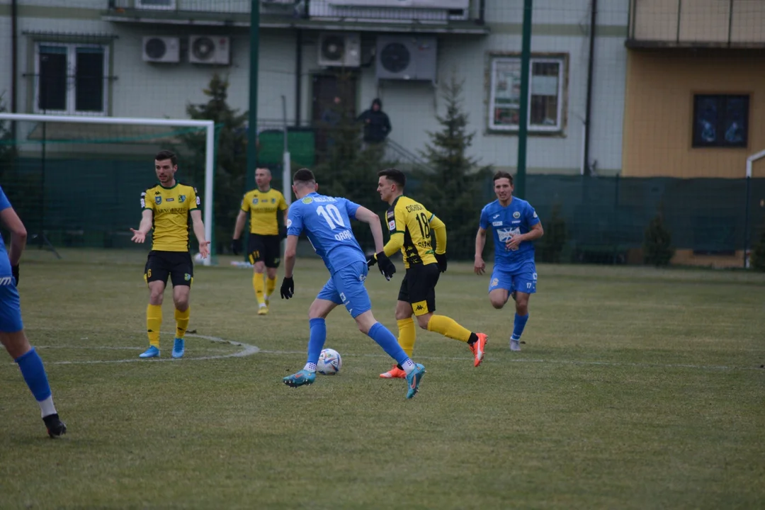 eWinner 2. Liga: Siarka Tarnobrzeg - Hutnik Kraków 1:1 - zdjęcia z meczu