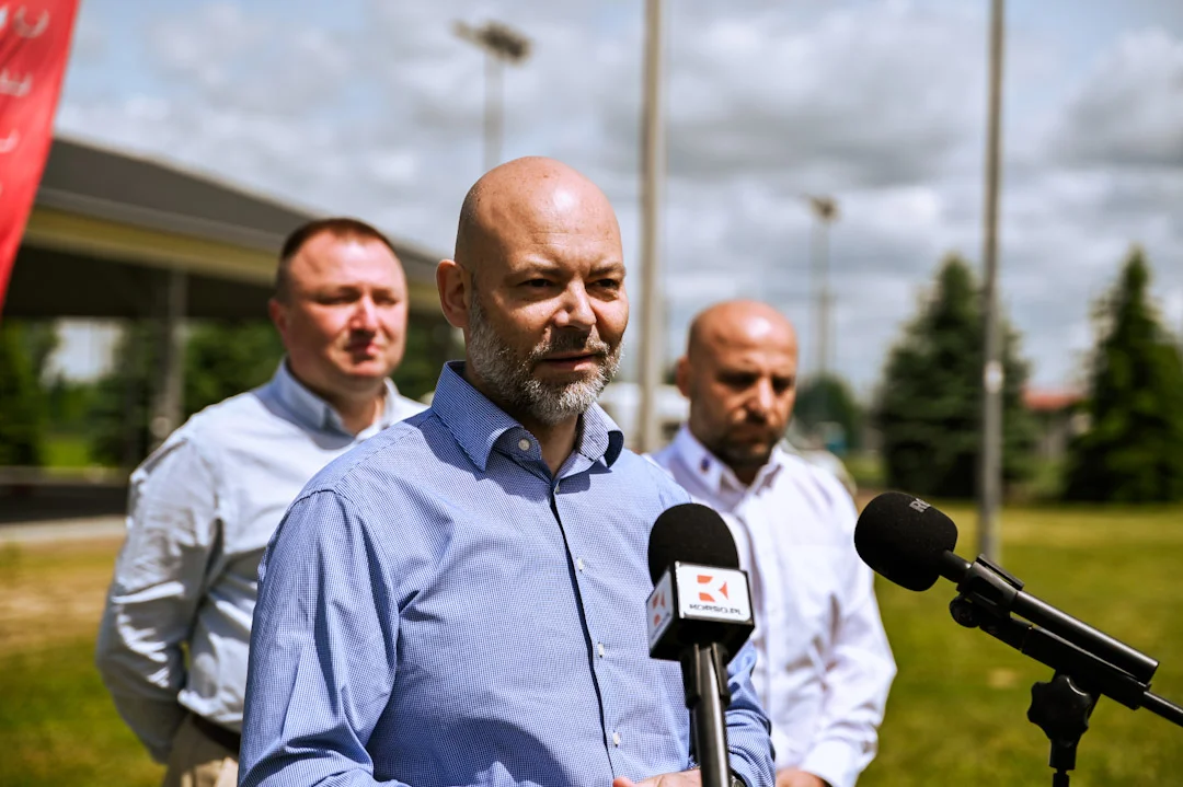 Konf.pras. Błonie MOSiR Mielec