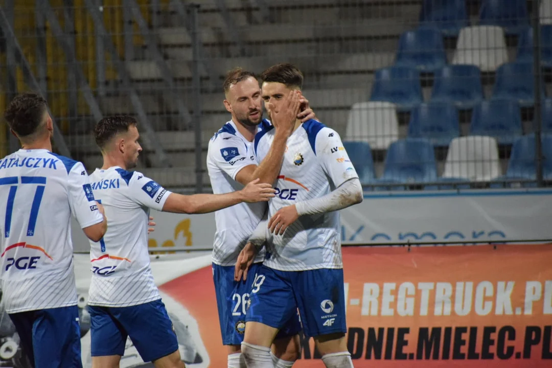 PKO BP Ekstraklasa: Stal Mielec - Pogoń Szczecin 4:2