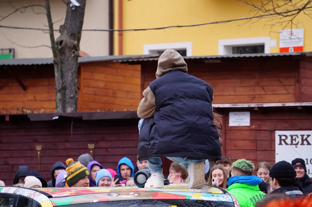 Nagrania do teledysku na Rynku w Ustrzykach Dolnych