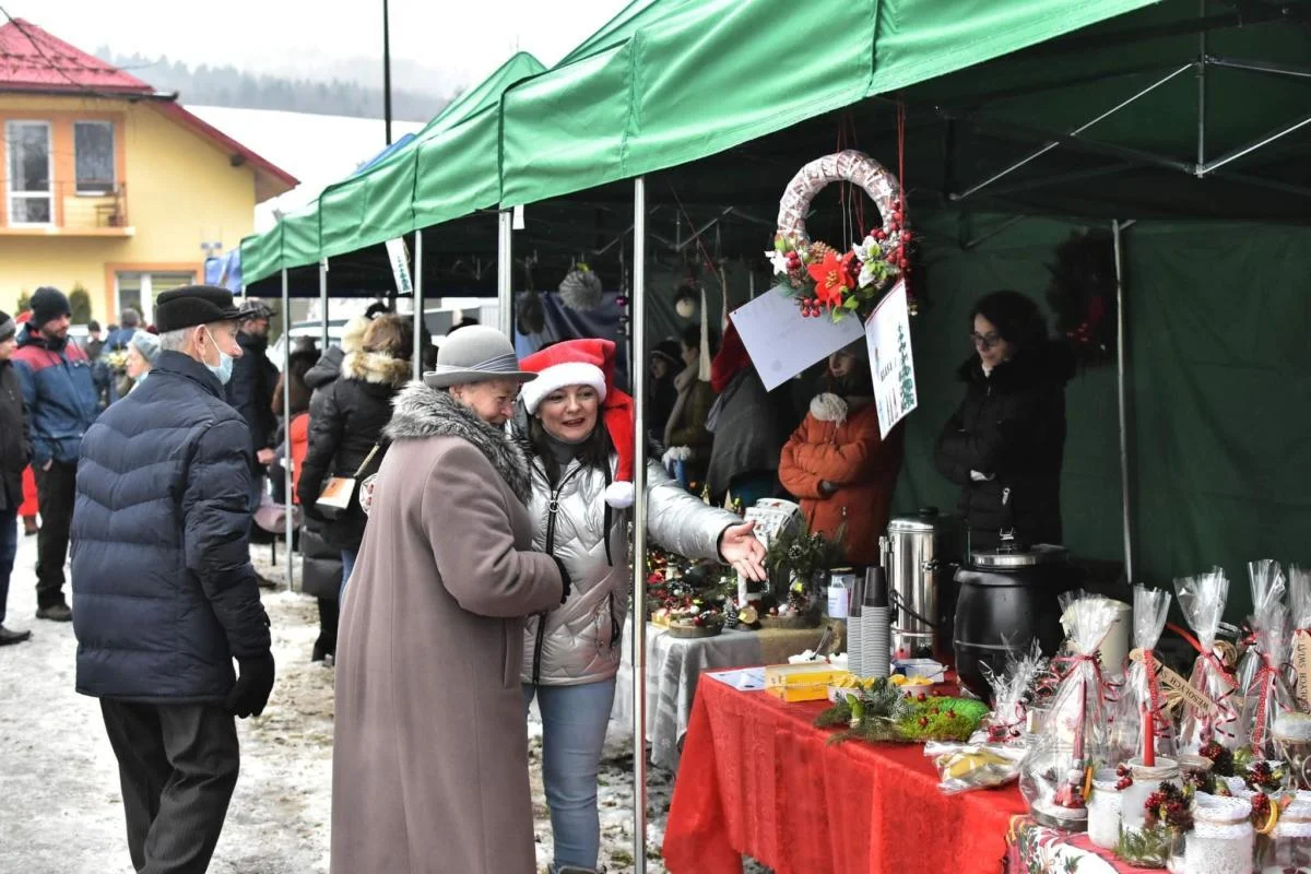 Jarmark świąteczny w Baligrodzie w 2021 roku