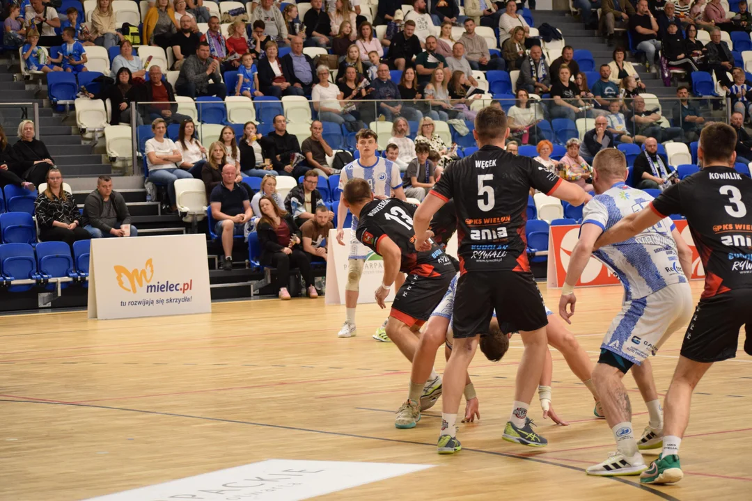 Handball Stal Mielec – MKS Wieluń 28:20 (11:11)