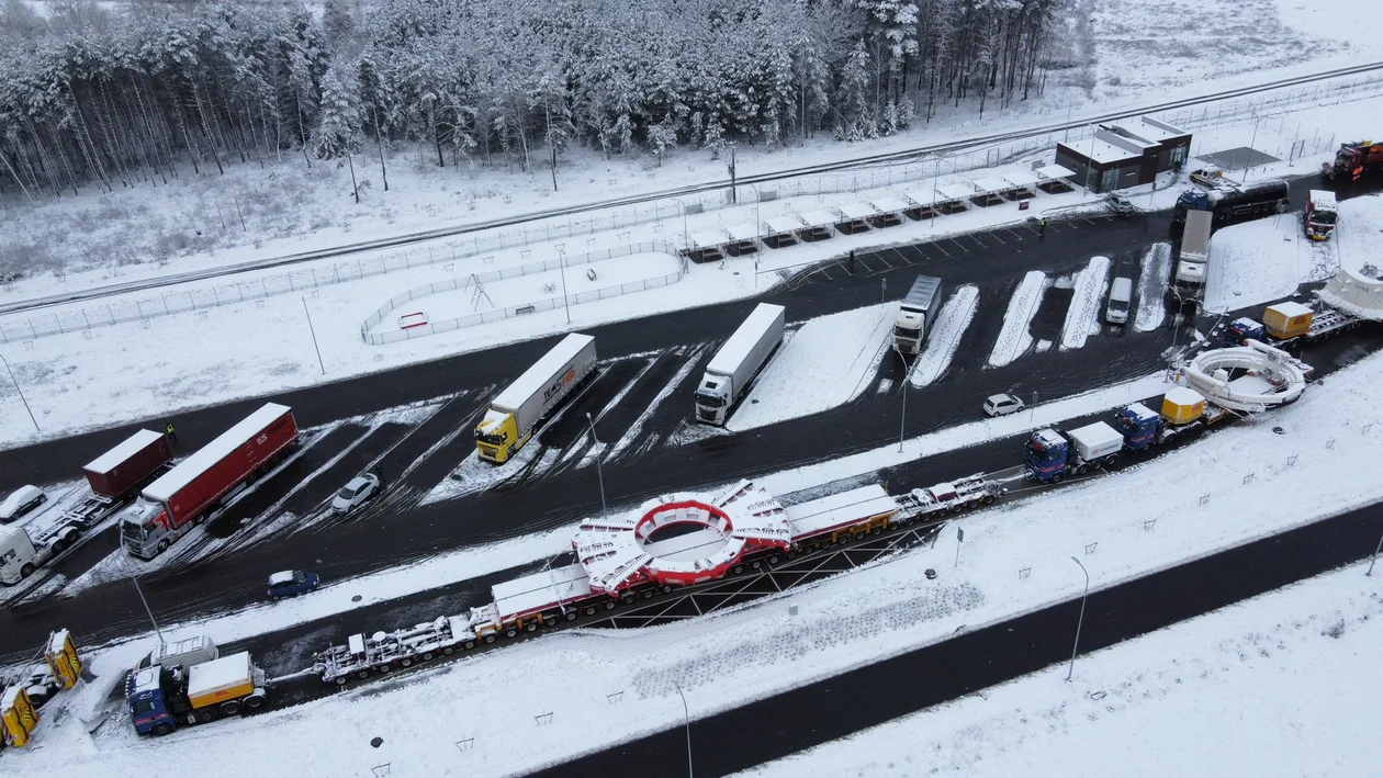 Transport maszyny TBM - szczegóły przejazdu przez województwo podkarpackie