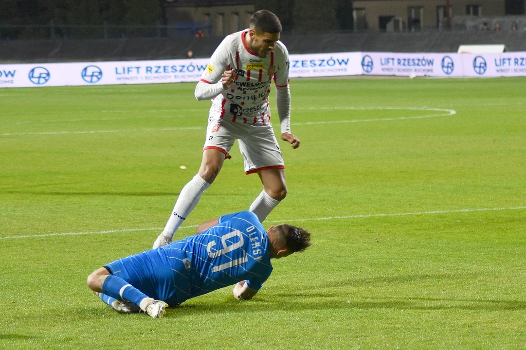 Mecz derbowy. Fortuna 1. Liga: Resovia Rzeszów - Stal Rzeszów