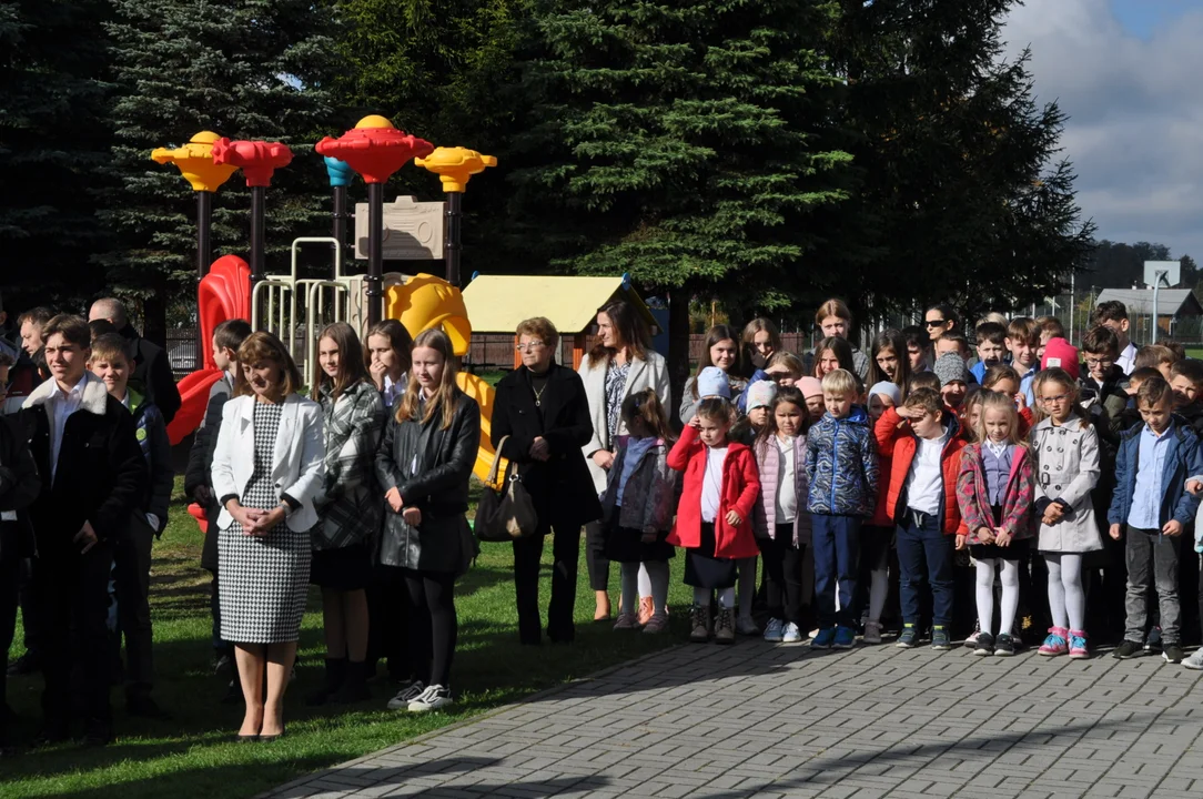 Poświęcenie muralu w Partyni