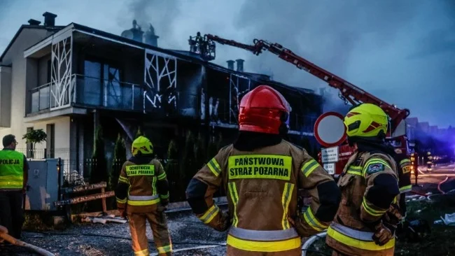 Roczna Marcelinka i rodzice stracili dach nad głową