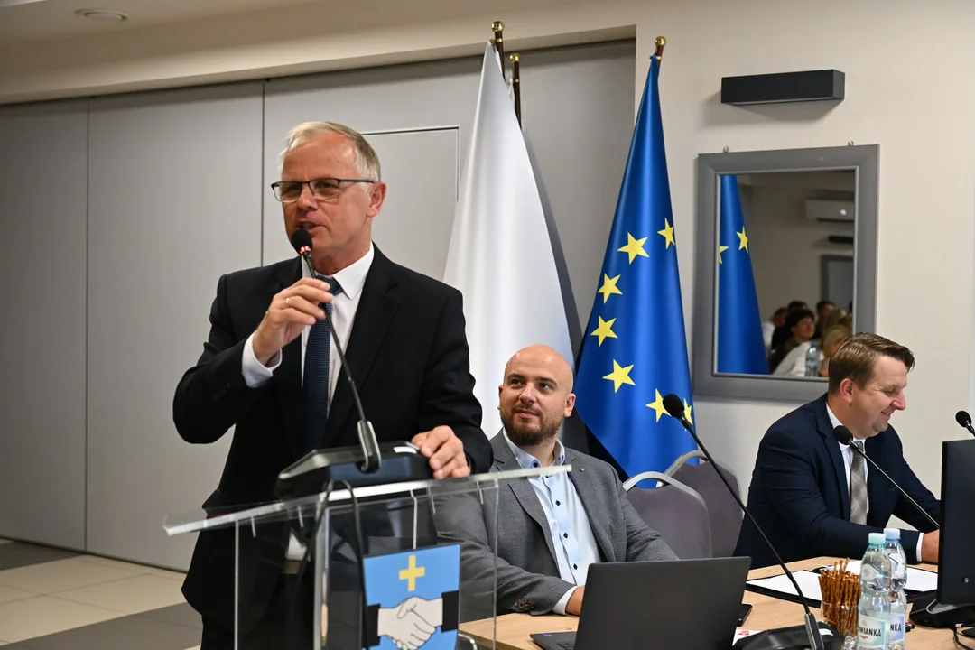 Po latach pracy przeszli na emeryturę