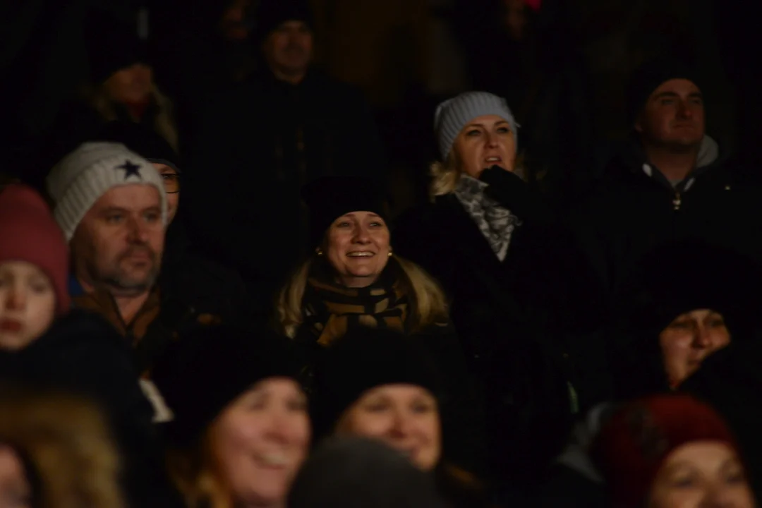 Finał "Choinki Życzeń" - koncert Feel w Tarnobrzegu