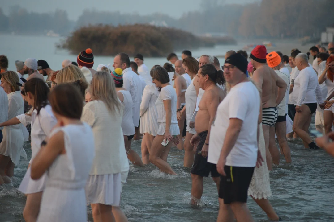 "Jezioro Aniołów" z magicznym wschodem Słońca nad Jeziorem Tarnobrzeskim - część 1