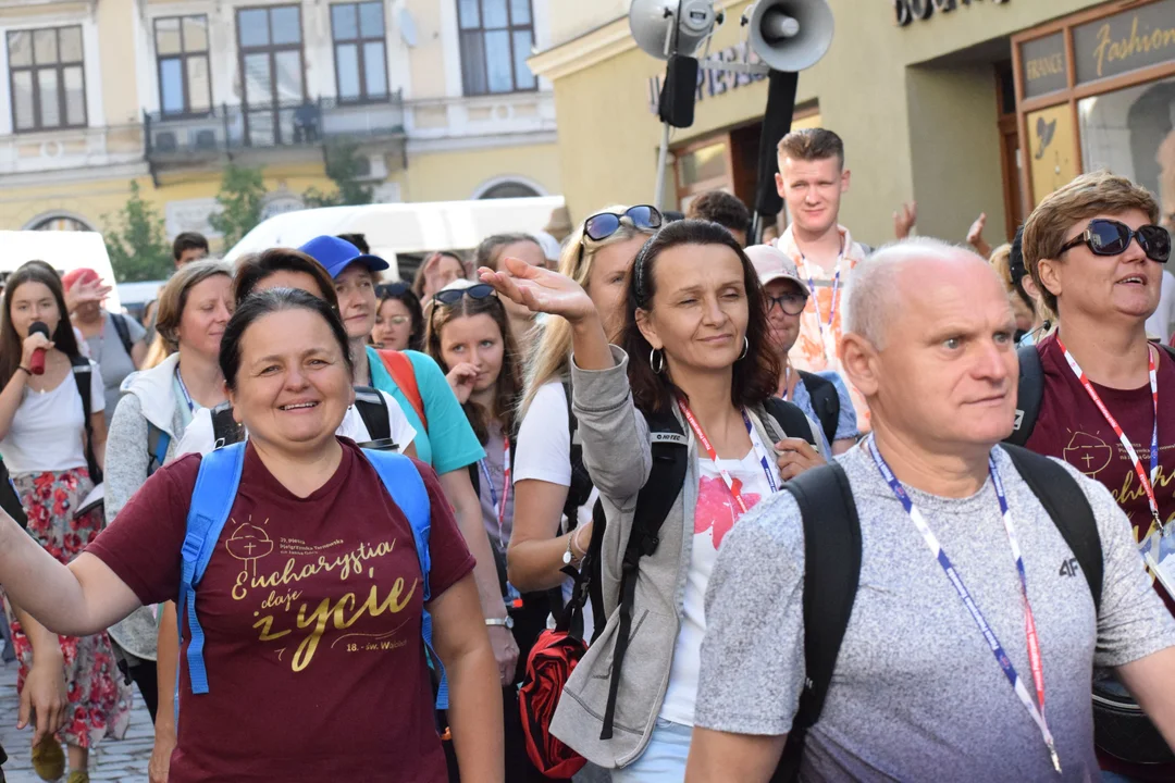 Wyjście Pielgrzymki Tarnowskiej z Tarnowa