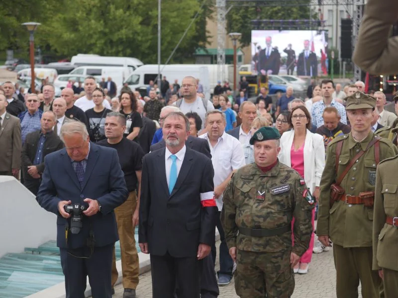 Odsłonięcie pomnika w Mielcu