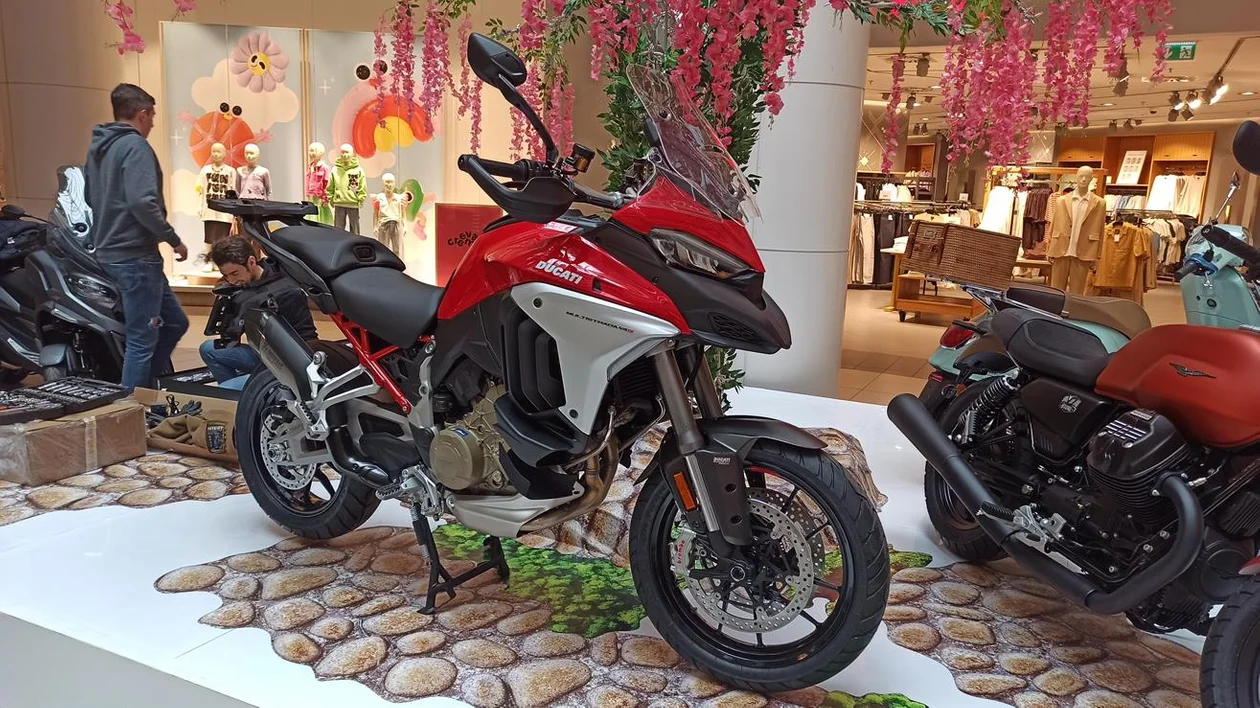 Wystawa włoskich motocykli i skuterów w Galerii Rzeszów!