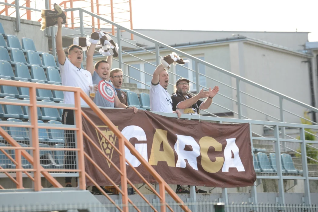 Trzecia liga, grupa 4: Siarka Tarnobrzeg - Garbarnia Kraków 0:0