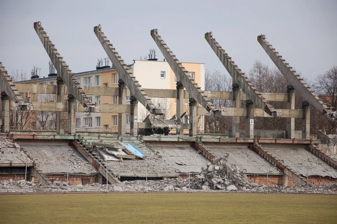 Rozbiórka starego i budowa nowego Stadionu Miejskiego w Mielcu