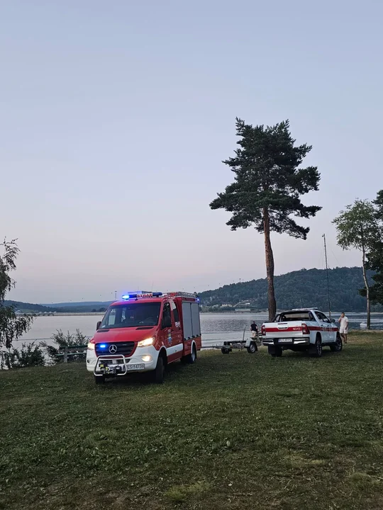 Akcja poszukiwawcza na Jeziorze Solińskim