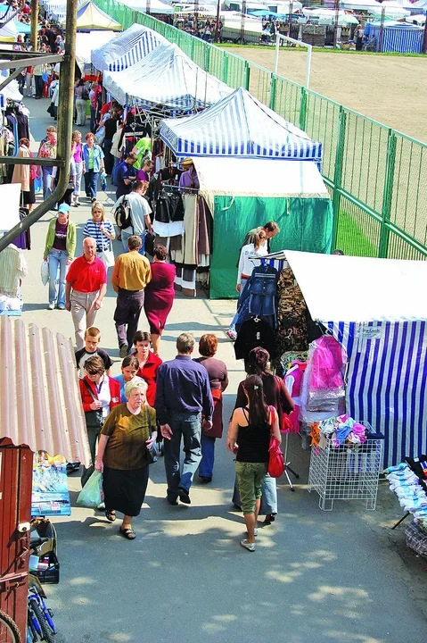 Mieleckie bazary na archiwalnych zdjęciach - Zdjęcie główne