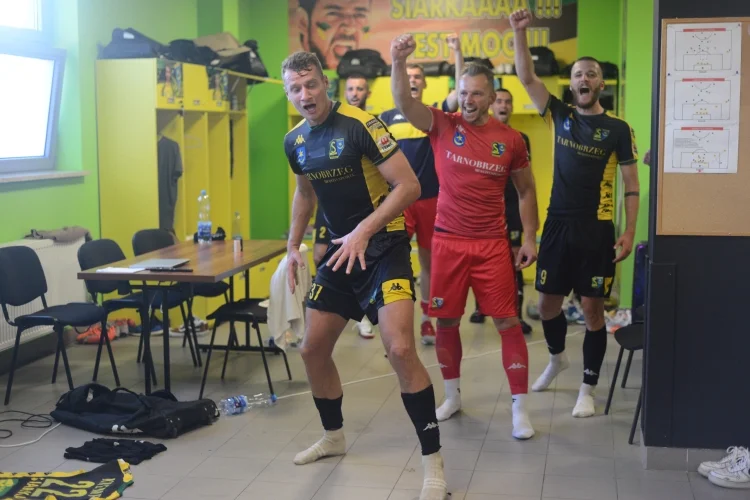 Siarka Tarnobrzeg - Czarni Połaniec 3:2