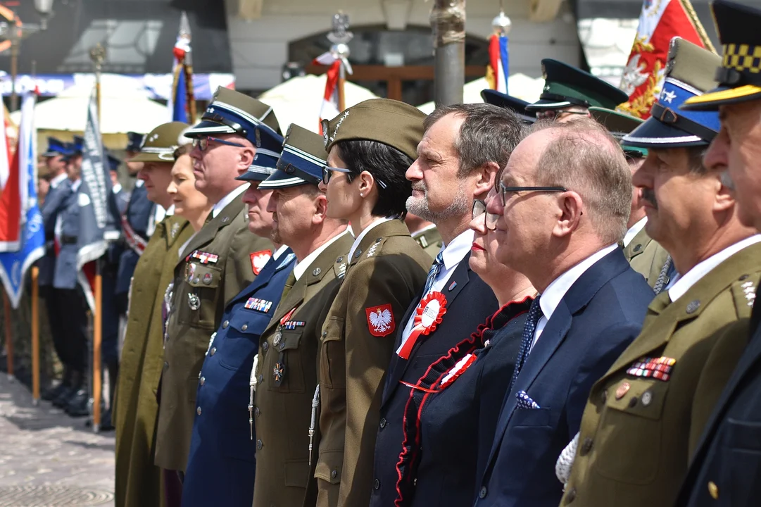 Obchody Dnia Flagi Rzeczypospolitej Polskiej na Rynku w Rzeszowie