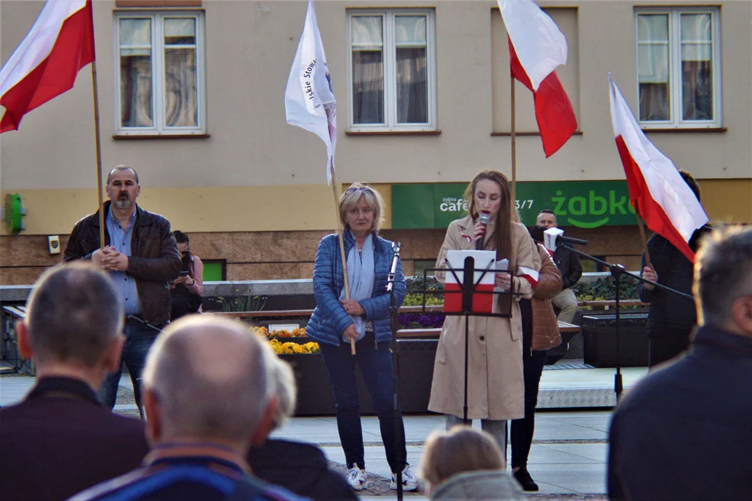 83. rocznica zbrodni katyńskiej - obchody na Rynku w Rzeszowie