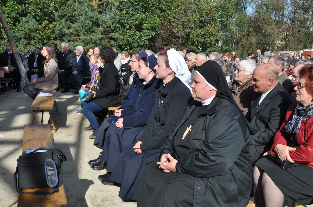 Wmurowanie kamienia węgielnego w kościół w Woli Mieleckiej