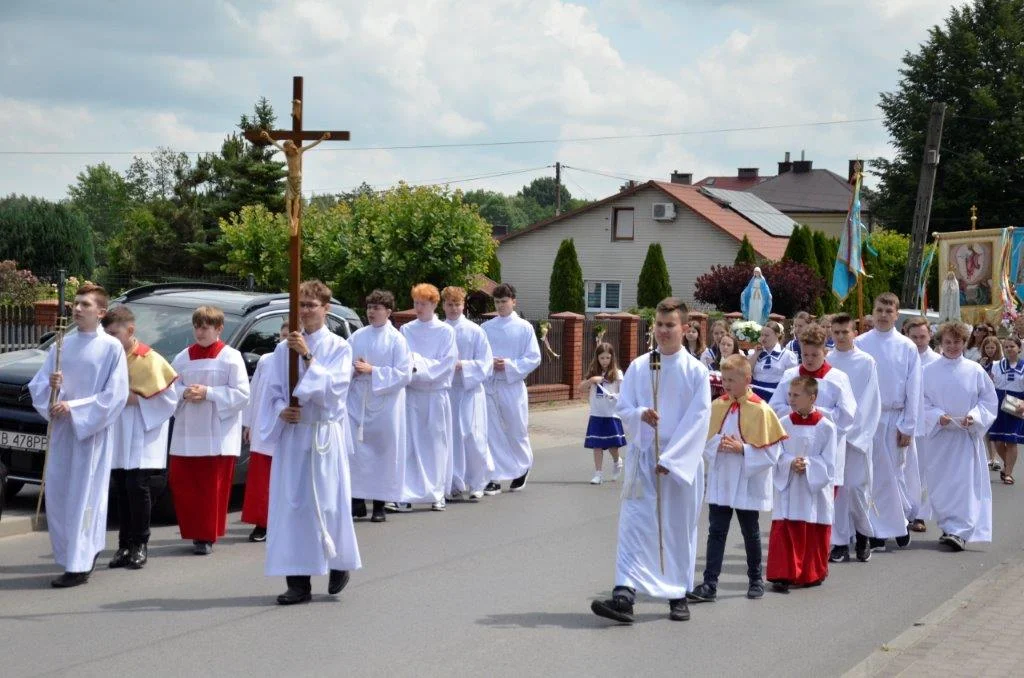 Procesja Bożego Ciała w Cmolasie 2024