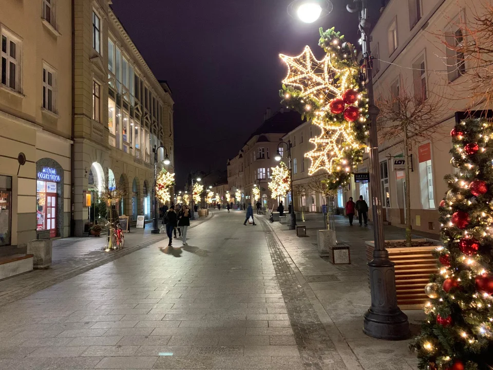 Oświetlenie świąteczne w centrum Rzeszowa
