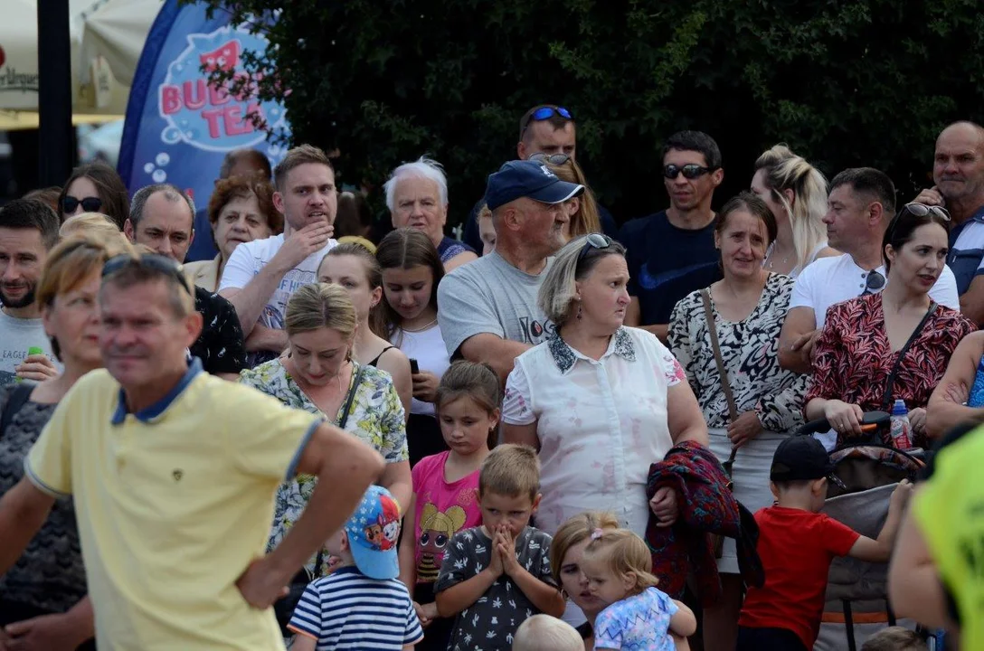 Na festynie w Kolbuszowej zjawiły się tłumy ludzi.