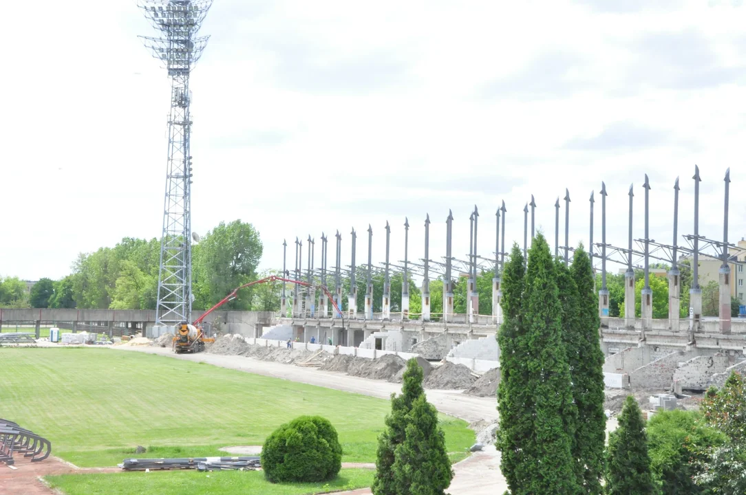 Rozbiórka starego i budowa nowego Stadionu Miejskiego w Mielcu