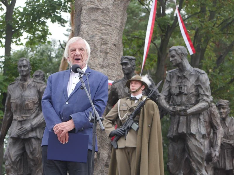 Odsłonięcie pomnika w Mielcu