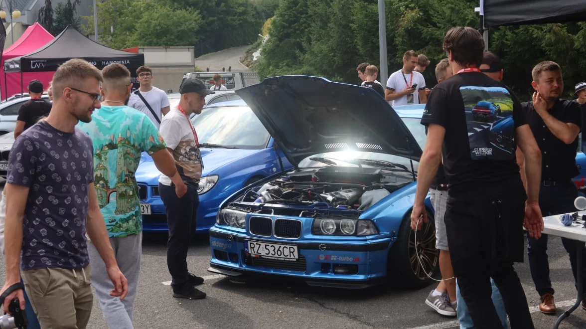 "SUPER CAR WEEKEND" na Podpromiu w Rzeszowie